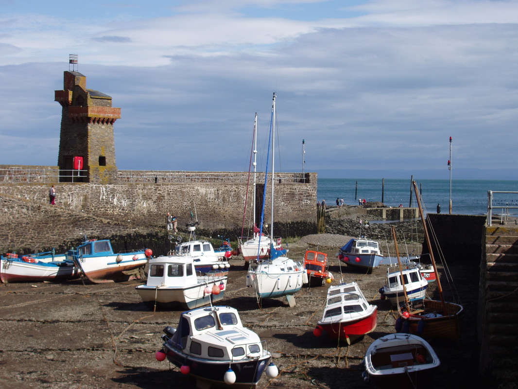 Picture-of-lynmouth-harbour